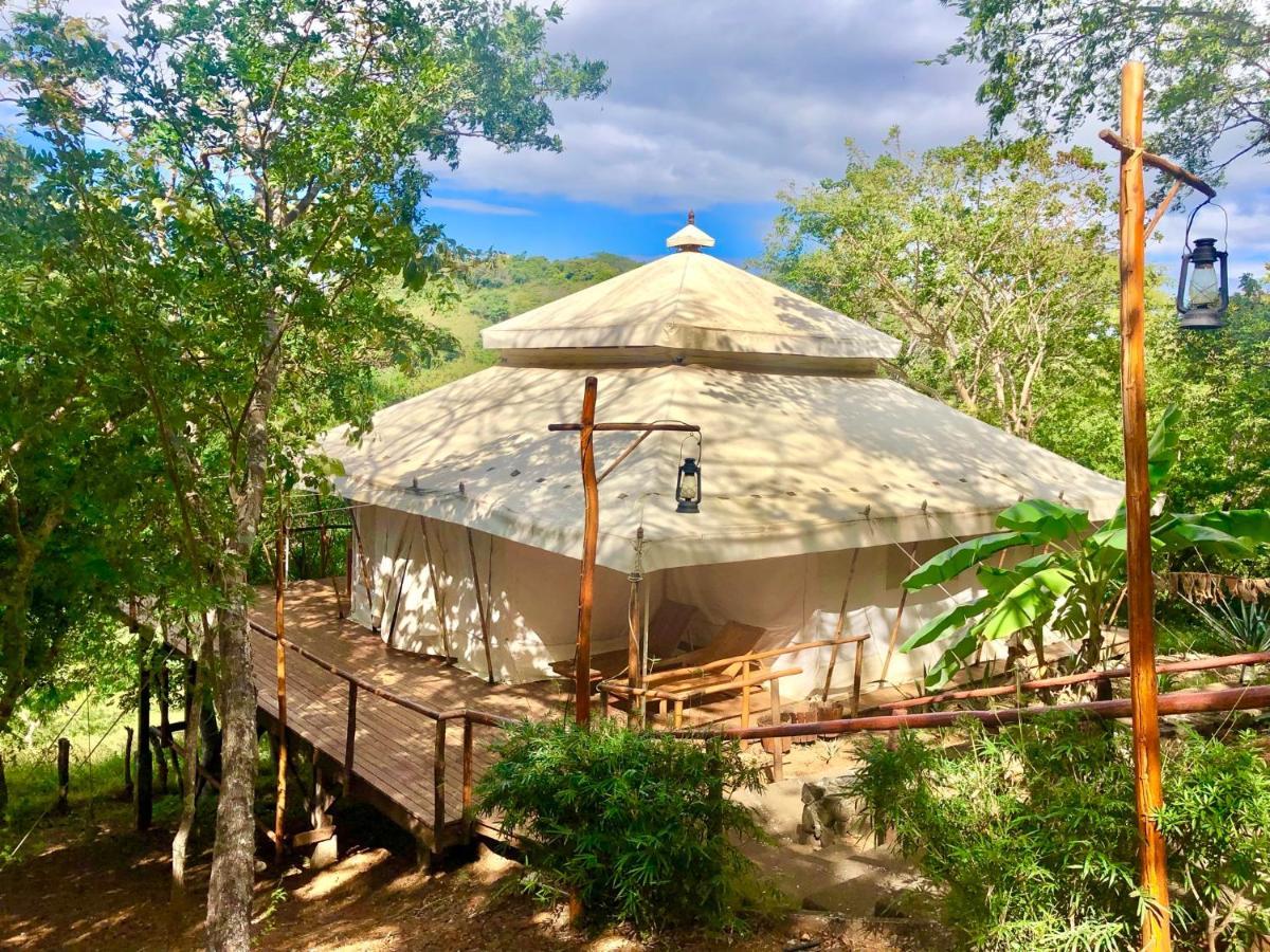 Hyla Nature Retreat Hotel San Jose Pinilla Bagian luar foto